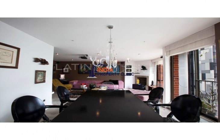 Apartment For Sale in Chapinero Bogotá
