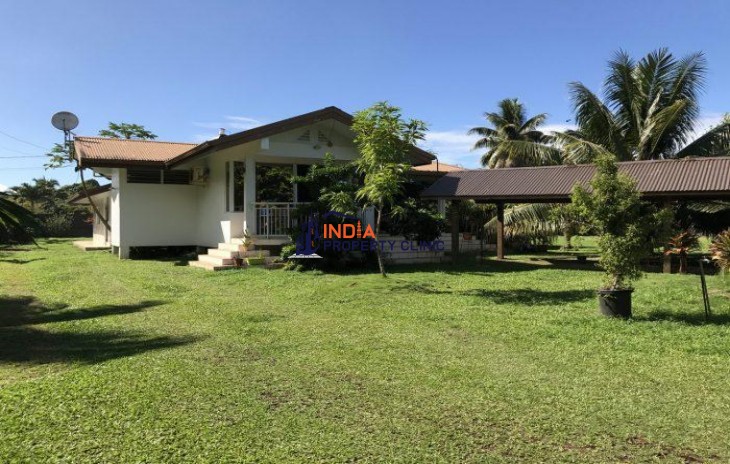 3 Room Luxury Villa for sale in Papao