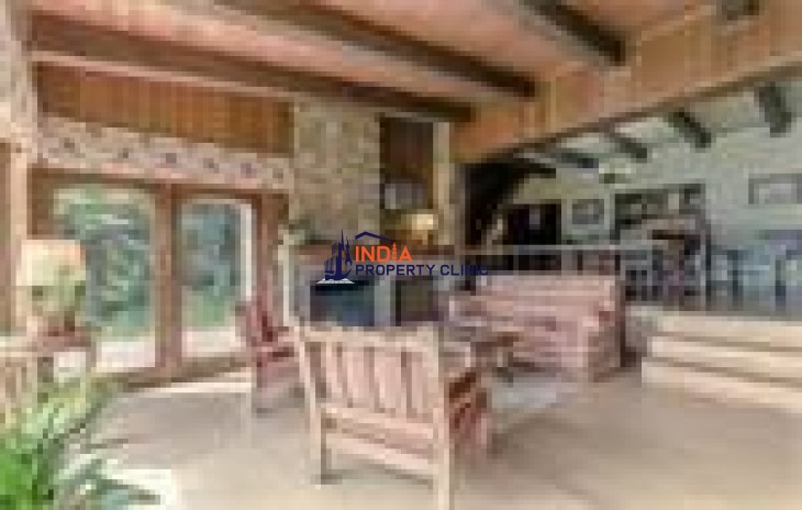 Lake front House For Sale in Bariloche